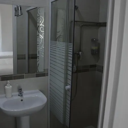 Pensjonat Lx Center 2*